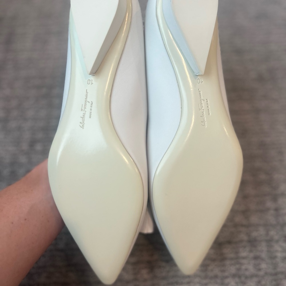 Salvatore Ferragamo White Flats with Bow Detail - Picture 4 of 4
